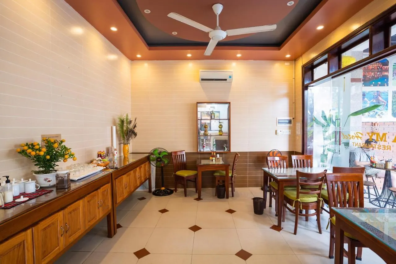 **  Hoa My II Hotel Hoi An Vietnam